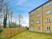 Just in! 2 bedroom apartment for rent in Bendwood Court,...