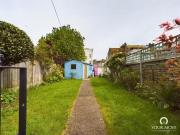 Rental! 2 bedroom end of terrace house for rent in...