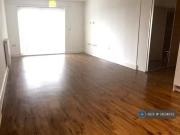 Cozy 2 bedroom flat for rent in Charrington Place, St...