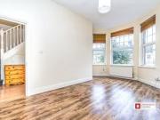 Nice 2 bedroom maisonette for rent in Newick Road, Lower...