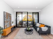 Unique 2 bedroom + Study room in The Heart of Inner city