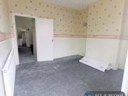 Deal! 2 bedroom terraced house for rent in Clifton Road,...