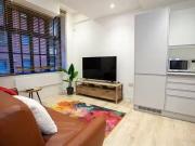 Deal! 2 BR School Street