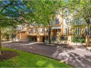 Cozy 30/1 Wellington Crescent, EAST MELBOURNE Apartment...