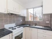 Just in! 3/186 Juliette Street, Greenslopes, QLD 4120