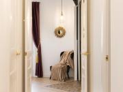 Unique 3 bedroom apartment close to Verdaguer metro station