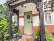 Just in! 3 bedroom cottage for rent in Church road,...