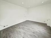 Rental! 3 bedroom end of terrace house for rent in...