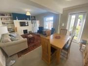 Just in! 3 bedroom flat for rent in Park Road, West...