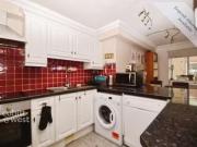 Nice 3 bedroom flat for rent in Timber Hill Road...