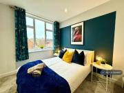 Deal! 3 bedroom flat for rent in West Mansions,...