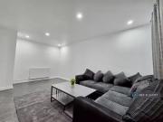 Rental! 3 bedroom semi detached house for rent in Spring...