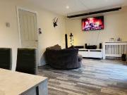 Deal! 3 bedrooms Terraced house to rent in Silver Road,...