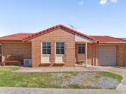 Rental! 3 BR 1/3 First Street, Hallett Cove, SA 5158