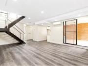 Charming 3 BR 38/24 Campbell Street, Parramatta...