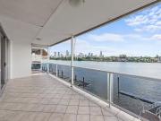 New 4/52 Wynnum Road, Norman Park, QLD 4170