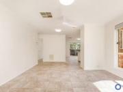 Cheap 4/80 Britten Jones Drive, Holt, ACT 2615