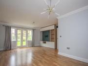Cheap 4 bedroom semi detached house for rent in Lavender...