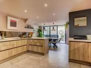 Charming 4 bedroom terraced house for rent in Brunswick...