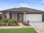 Just in! 4 BR 21 Booyong Street, Craigieburn, VIC 3064
