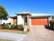 Rental! 4 BR 87 River Run Circuit, Ormeau Hills, QLD 4208