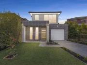 For Rent! 4 BR 96B Windella Crescent, Glen Waverley, VIC...