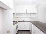 Cheap 506/39 Mc Laren Street, North Sydney Apartment for...