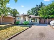 Deal! 50 Charlemont Crescent, Toronto, ON, M1T 1M4 house...