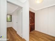 Nice 5/1 Brookside Avenue, South Perth, WA 6151