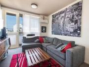 Nice 53/3 Alfred Square, St Kilda VIC 3182
