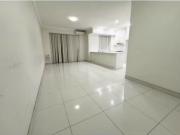 Just in! 6/125 Memorial Avenue, Liverpool Apartment for...