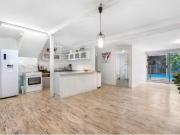 Just in! 6 Tweed Street, COOLANGATTA House for rent...