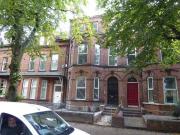 Cozy Apt 3, 47 Eglantine Avenue
