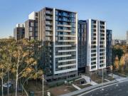 Unique Brand New 4 Bed