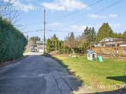 New Bright, Spacious Upper 8022 Sykes St #UPPER