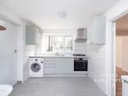 Deal! End terrace house to rent in St. Peters Close,...