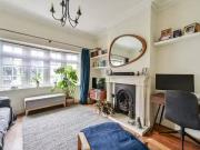 Nice Flat to rent in Caroline Road, Wimbledon, London SW19