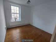 Cozy Flat to rent in Elham House, London E5