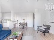 Cozy Flat to rent in George Street, Croydon CR0