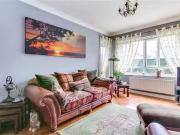 Cheap Flat to rent in Keswick Road, London SW15