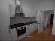 Unique Flat to rent in Piemonte Walk, London SW6