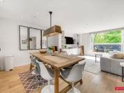 Rental! Flat to rent in Porchester Square, London W2