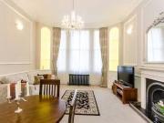 Charming Flat to rent in St Georges Drive, Pimlico,...