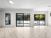 Unique Garden Apartment In Great Location