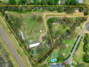 Unique Lifestyle Opportunity Acreage with building in...