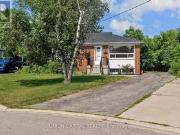Unique Main 379 Tamarack Circle, Oakville, ON, L6K 2N1 inv.