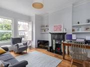 Deal! Maisonette to rent in Wix's Lane, London SW4