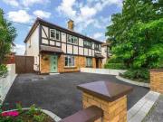 Nice Park Drive Green, Castleknock, Dublin 15 is for rent