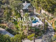 Unique property in the center of Beaulieu sur mer 1000m²...