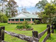 Unique Rental Opportunity Horse Lover's Dream!